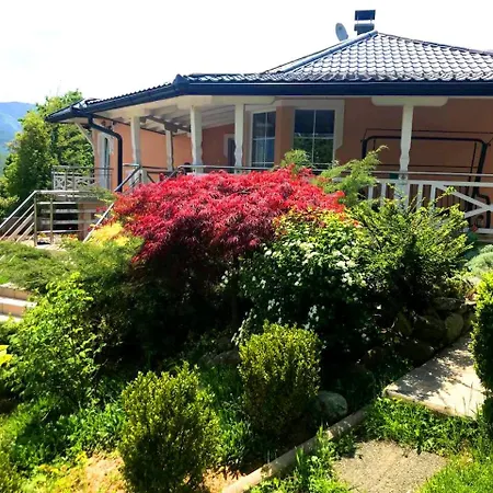 Elma Villa *